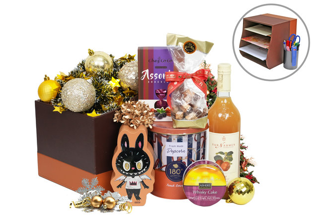 Christmas Gift Hamper - Godiva x Labubu Christmas Merry Hour Hamper FH309 - XNB1103A5 Photo